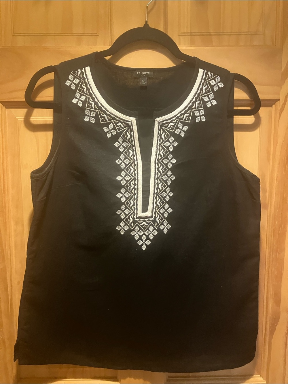 Talbots Black Sleeveless Embroidered Split-Neck Top